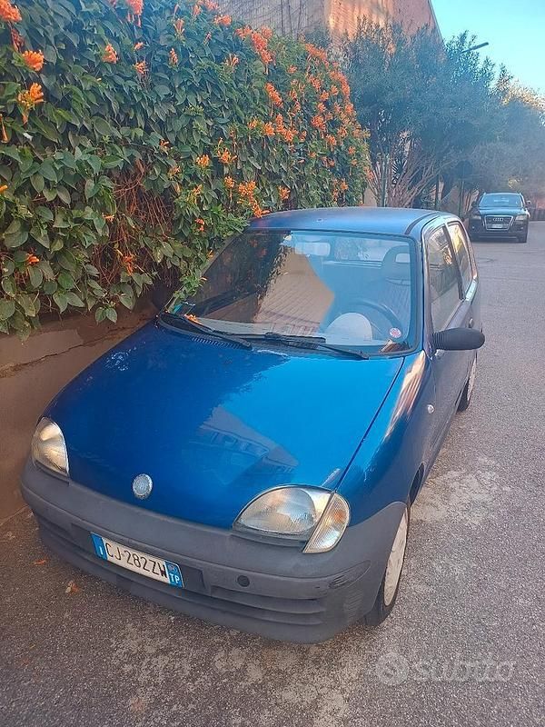 Usata Fiat 600 2004 Blu Utilitaria