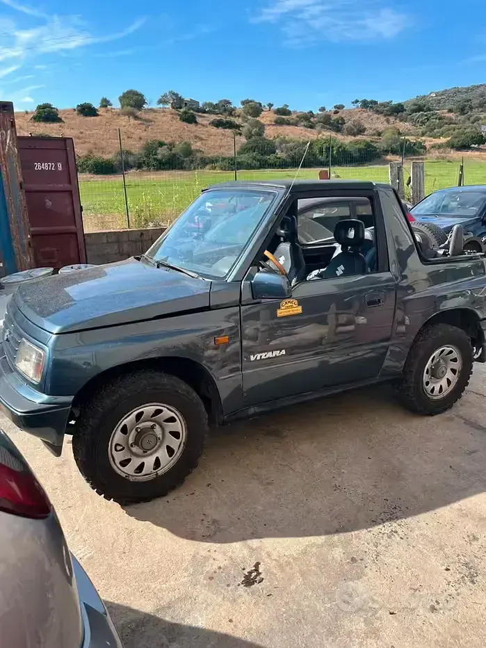 Usata Suzuki Vitara 75 CV (55 kW) 1989 Bluazzurro Cabrio