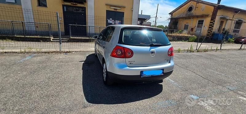 Usata VW Golf V 2006 Berlina