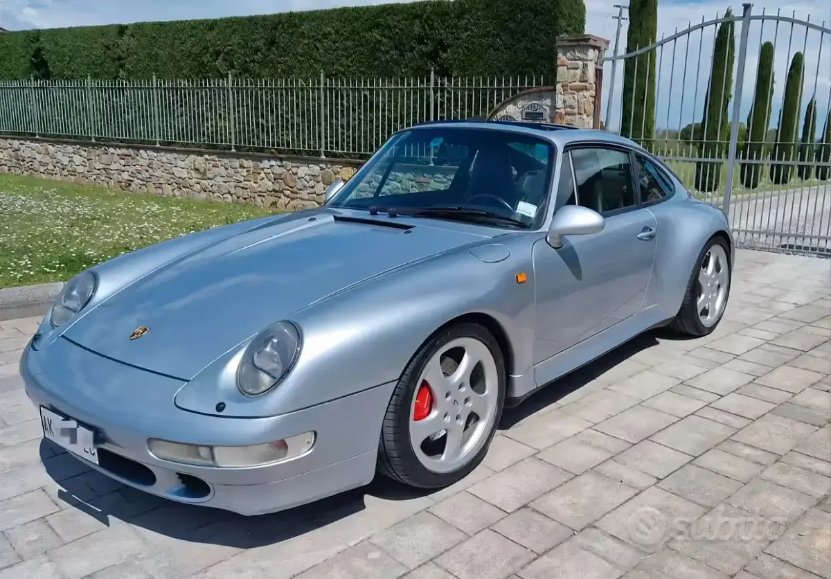 Usata Porsche 993 286 CV (210 kW) 1996 Grigio Coupé