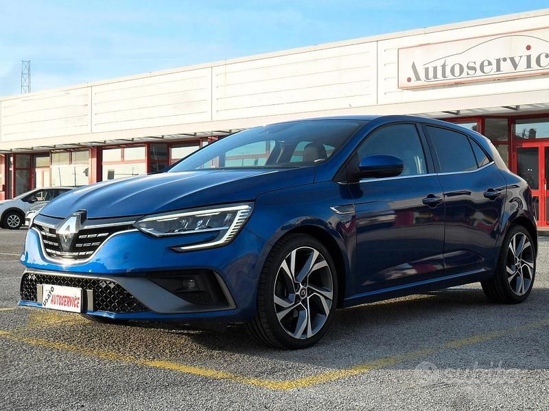 Blu ferro Usata 2021 Renault Mégane IV RS Line Tre volumi | 17.500 € (Buon prezzo) - Immagine 1/4