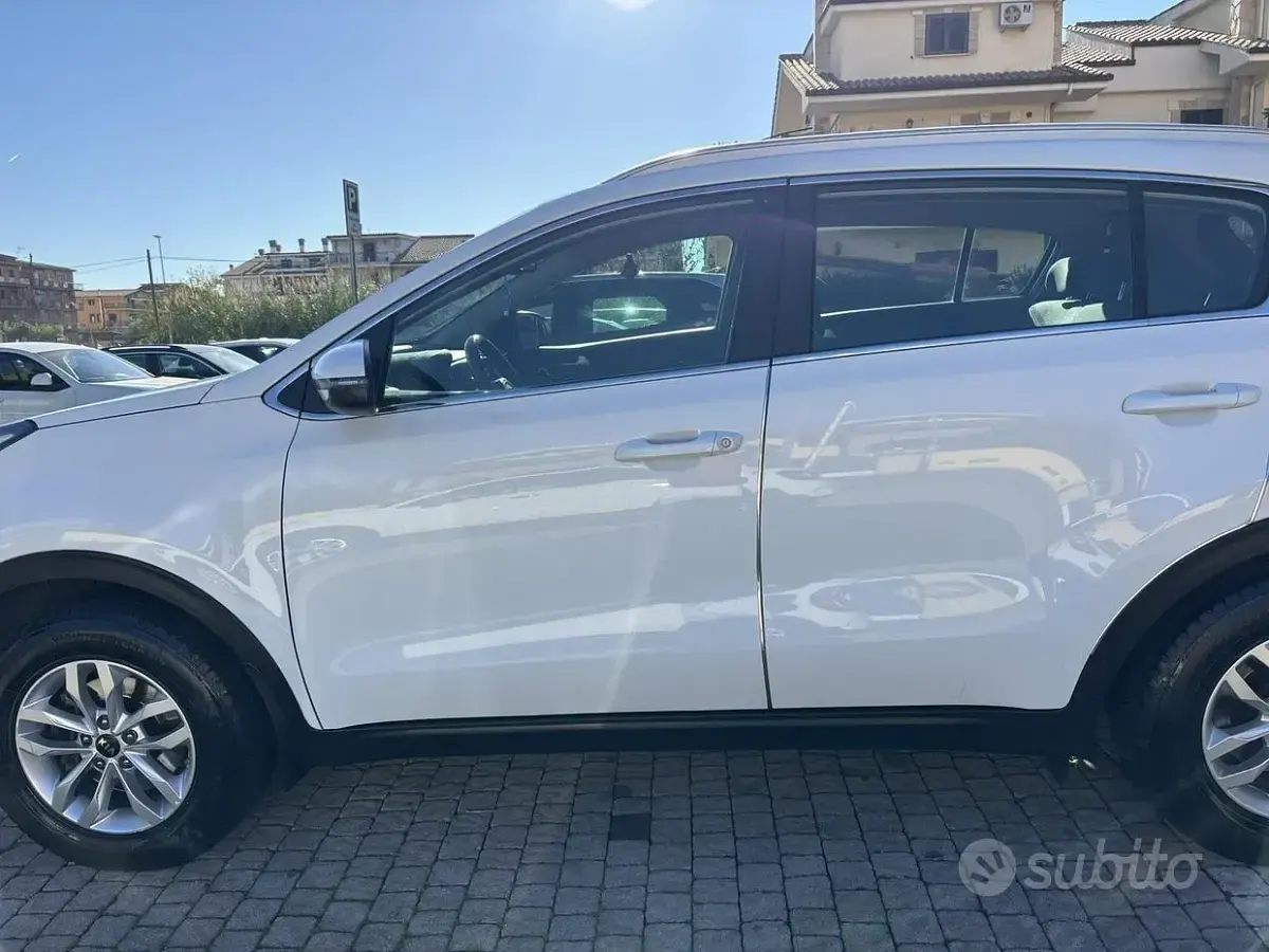 Usata Kia Sportage 115 CV (84 kW) 2018 Bianco SUV