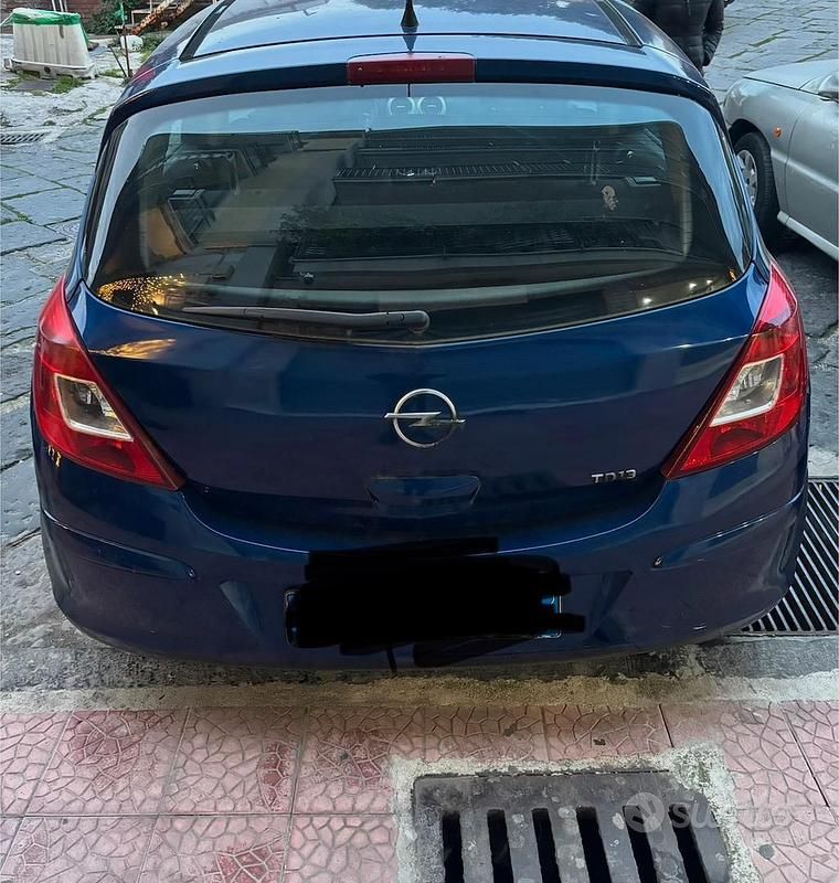 Usata Opel Corsa 2007 Blu Utilitaria