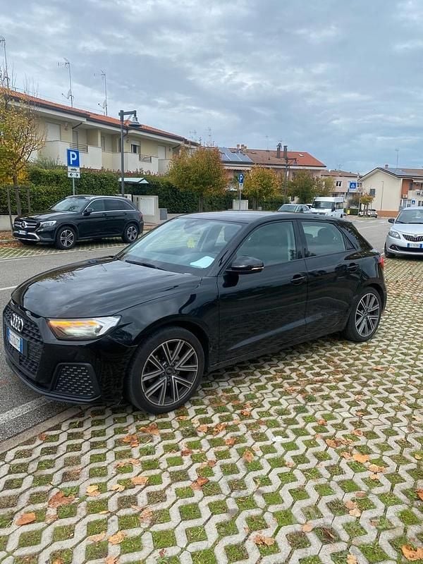 Usata Audi A1 Sportback 95 CV (69 kW) 2020 Nero Utilitaria