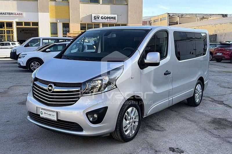 Grigio Usata 2017 Opel Vivaro S Monovolume | 18.700 € (Buon prezzo) - Immagine 1/4