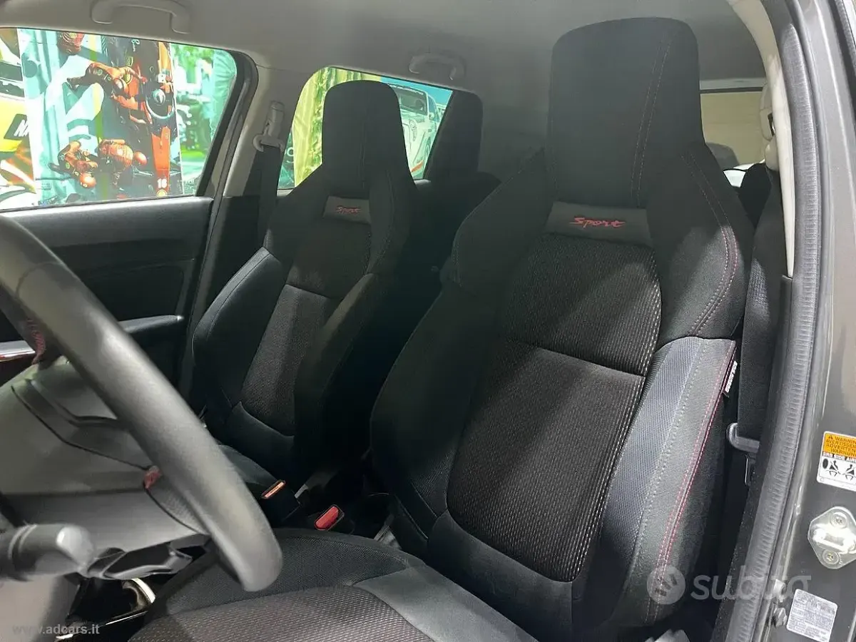 Usata Suzuki Swift Sport 140 CV (102 kW) 2019 Grigio Utilitaria