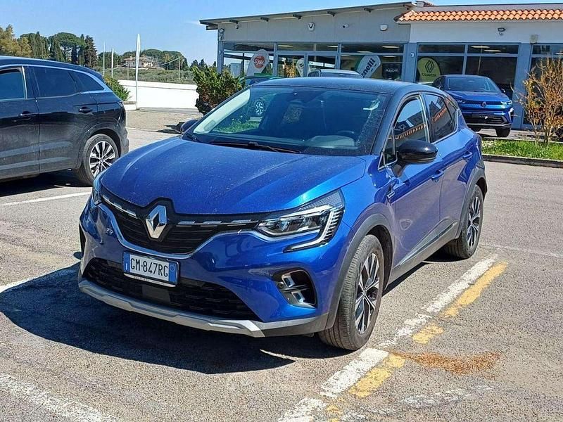 Usata Renault Captur Techno 92 CV (67 kW) 2023 Blu iron SUV