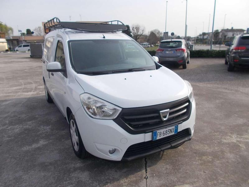 Usata Dacia Dokker 75 CV (55 kW) 2016 Bianco Monovolume