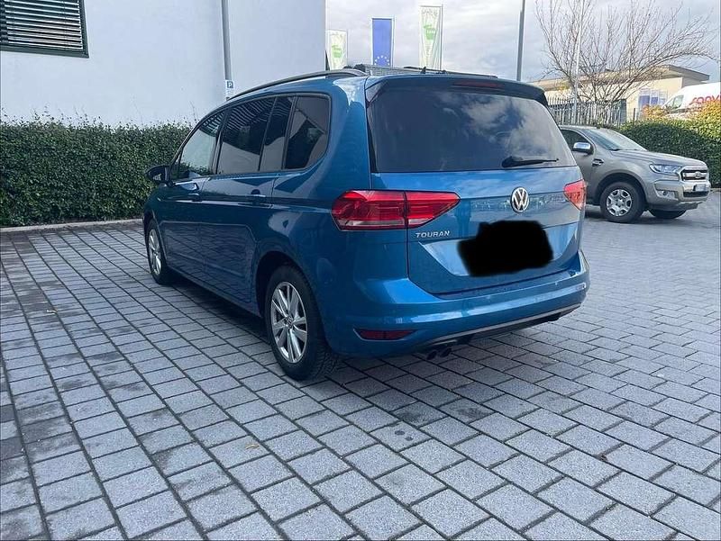 Gebraucht VW Touran Business 150 PS (110 kW) 2020 Blau Van / Kleinbus
