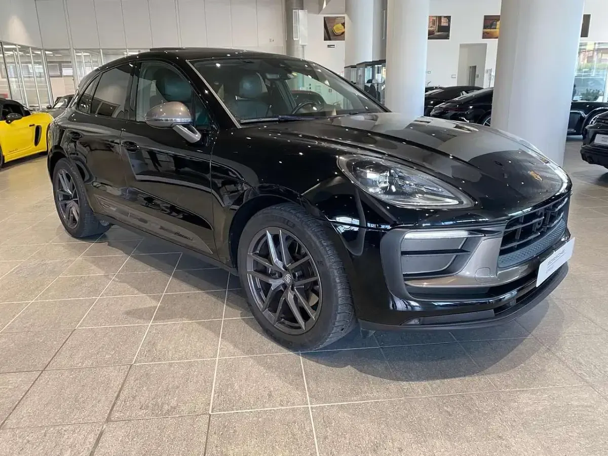 Usata Porsche Macan T 265 CV (194 kW) 2022 Nero SUV
