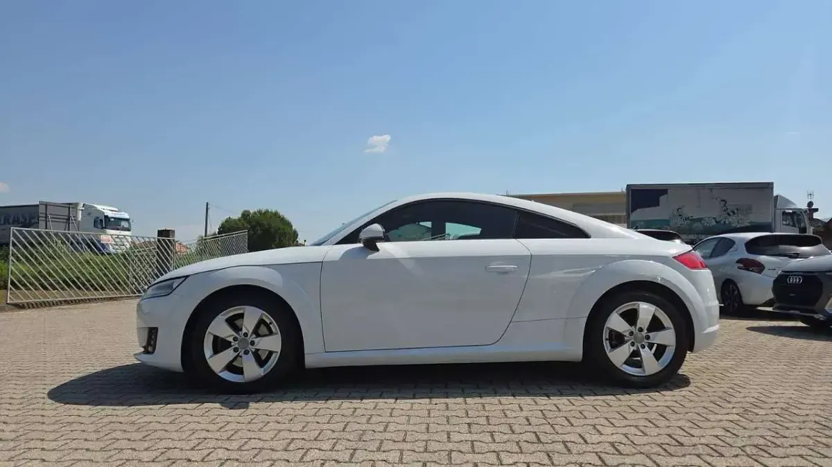 Usata Audi TT Ambiente 184 CV (135 kW) 2016 Bianco Coupé