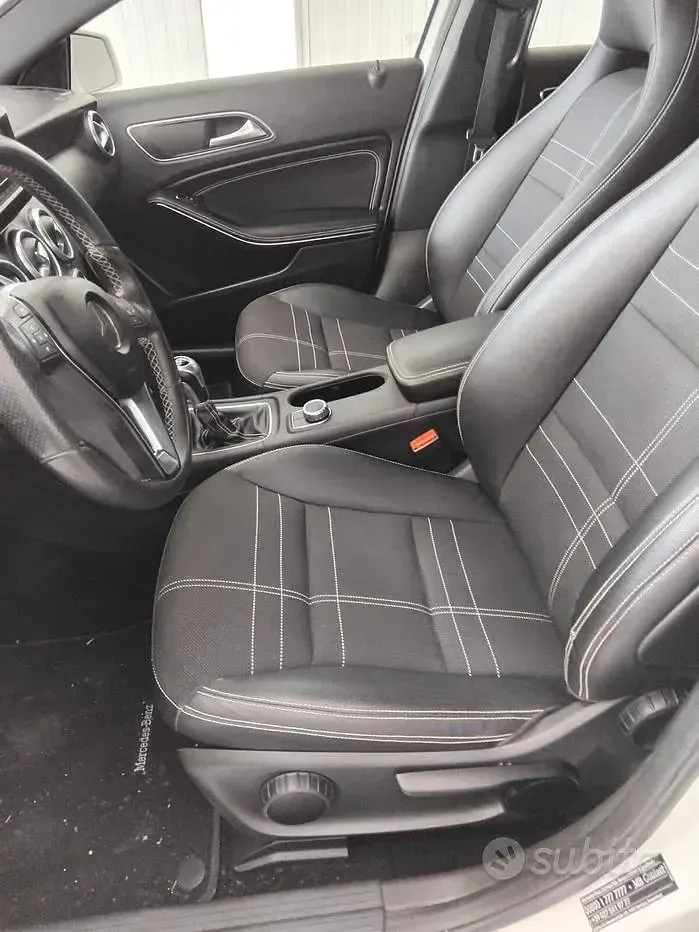 Usata Mercedes A180 Executive 109 CV (80 kW) 2015 Bianco Berlina