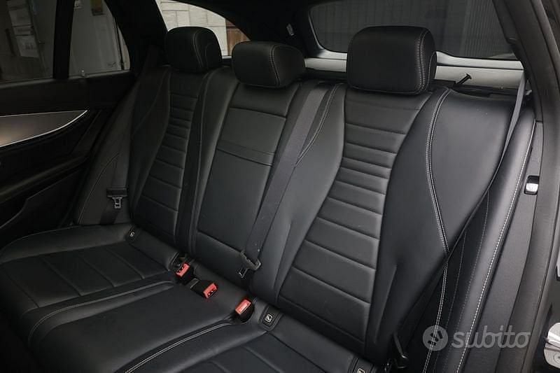 Usata Mercedes E350 Premium Plus 258 CV (189 kW) 2017 Nero Station wagon
