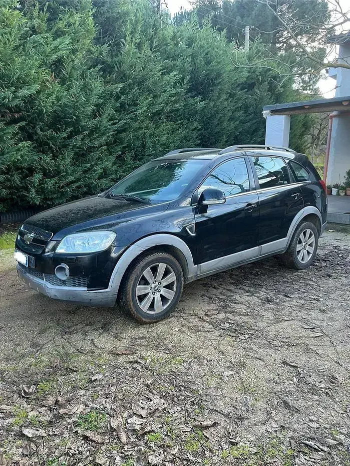 Usata Chevrolet Captiva Sport 150 CV (110 kW) 2007 Nero SUV