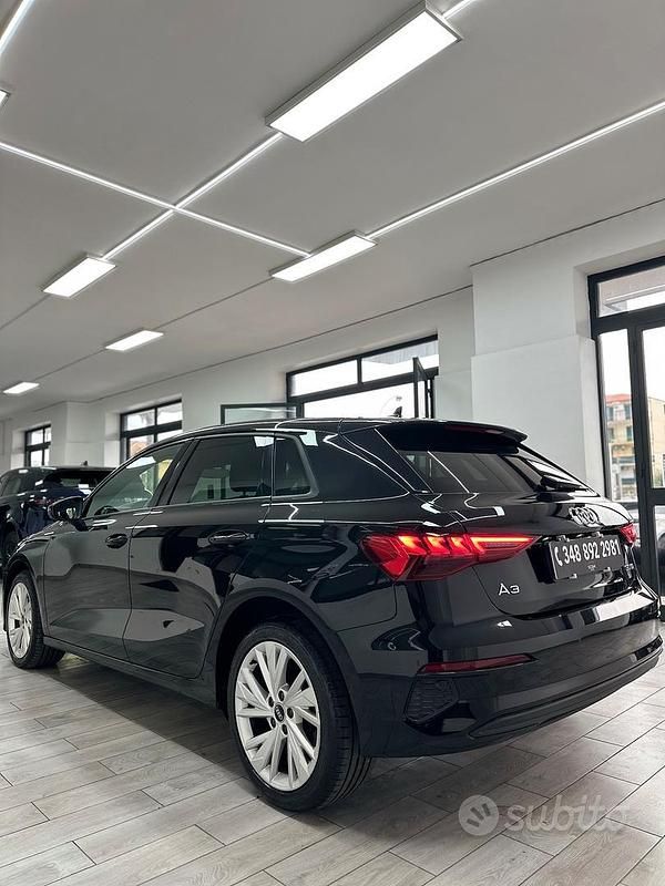 Usata Audi A3 Business 116 CV (85 kW) 2021 Nero Berlina