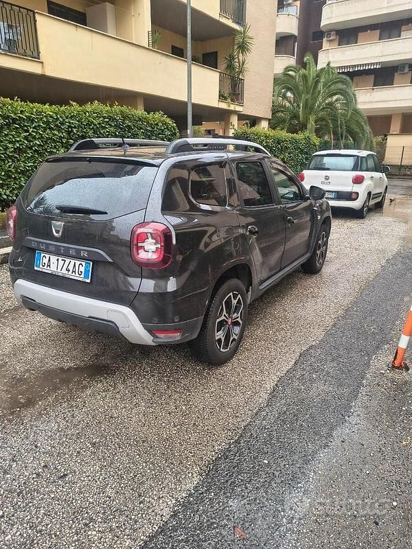 Usata Dacia Duster 114 CV (83 kW) 2020 Nero SUV