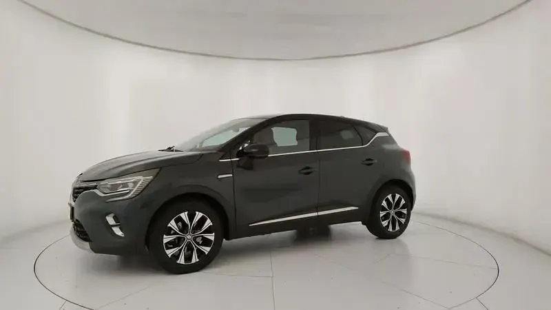 Usata Renault Captur Techno 143 CV (105 kW) 2023 Blu SUV