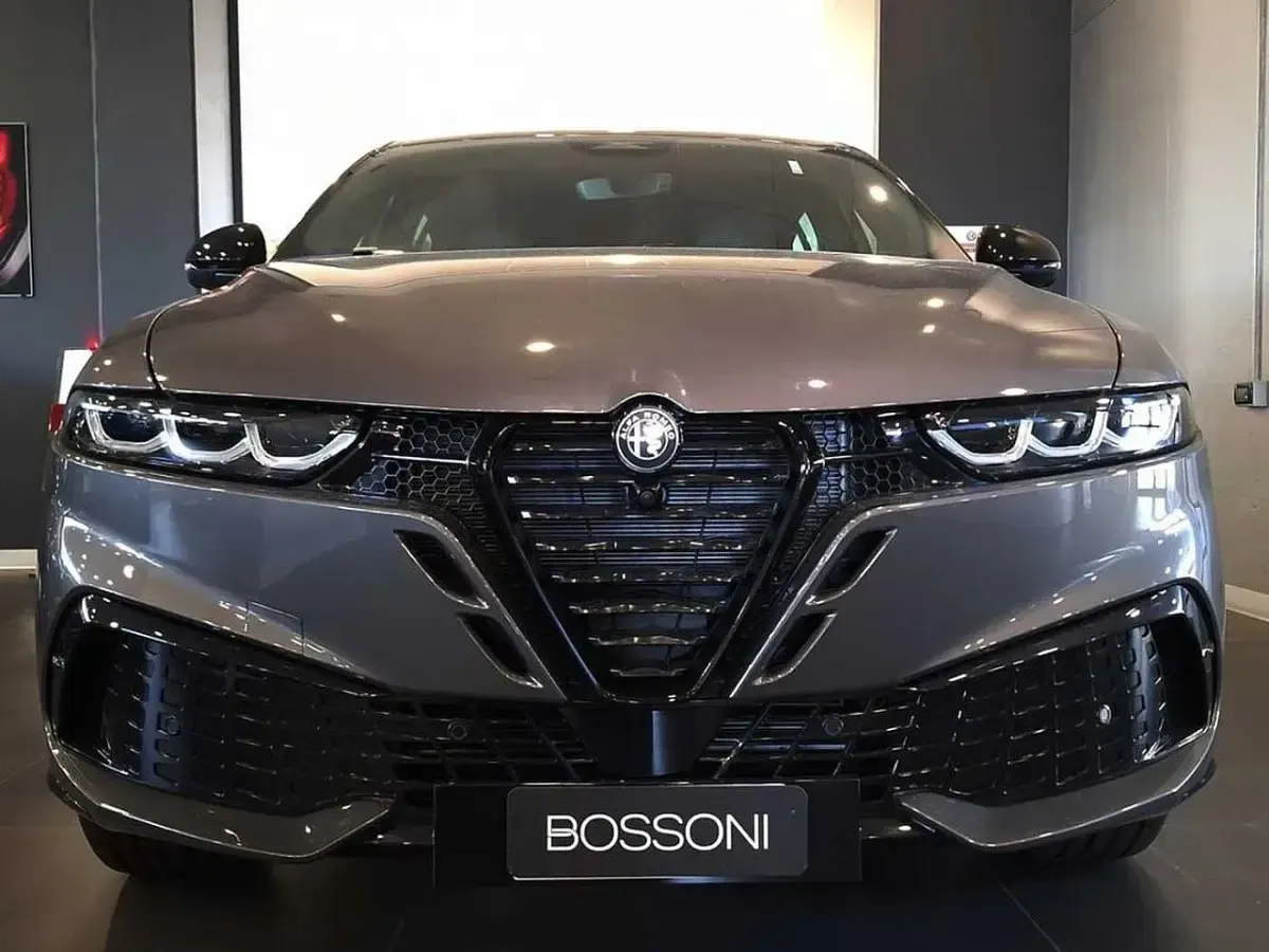 Nuova Alfa Romeo Tonale Ti 175 CV (128 kW) 2026 Grigio SUV