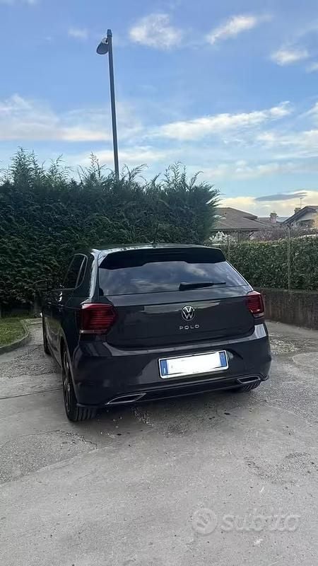 Usata VW Polo R-line 95 CV (69 kW) 2020 Utilitaria