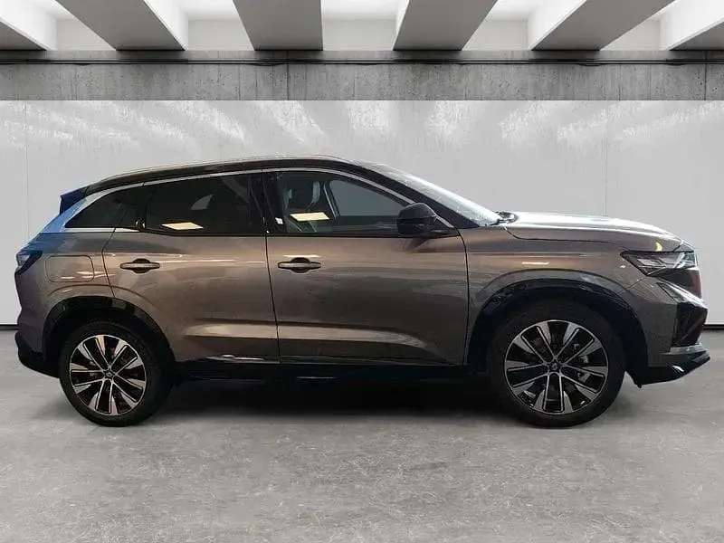 Nuova Renault Austral Techno 130 CV (95 kW) 2026 Grigio SUV