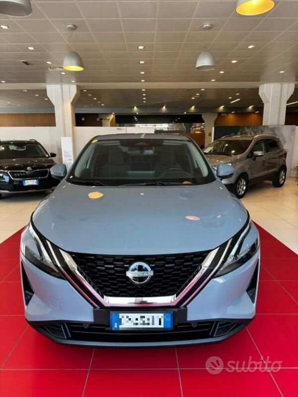 Usata Nissan Qashqai N-Connecta 140 CV (102 kW) 2023 Grigio SUV