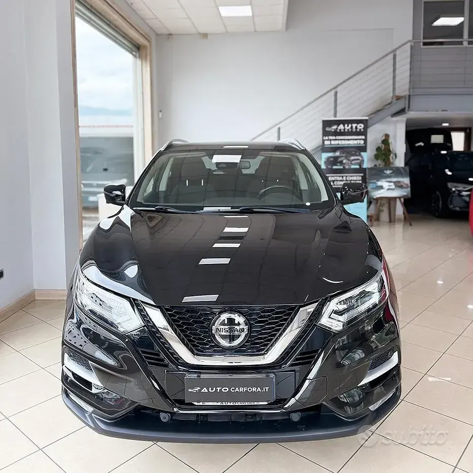 Gebraucht Nissan Qashqai N-Connecta 116 PS (85 kW) 2020 Schwarz SUV