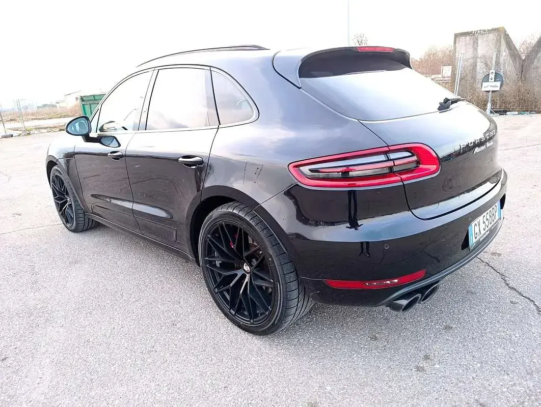 Usata Porsche Macan Turbo 400 CV (294 kW) 2014 Nero SUV