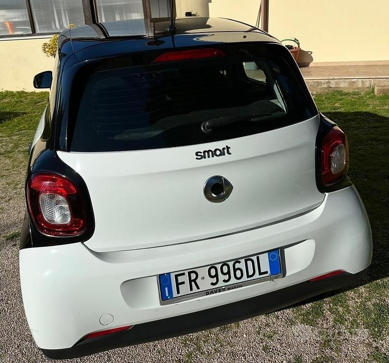 Usata Smart ForFour Prime 71 CV (52 kW) 2018 Utilitaria