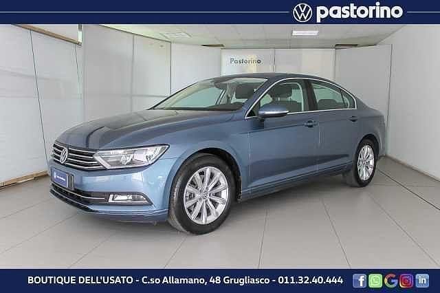 Blu Usata 2015 VW Passat Comfortline Tre volumi | 15.900 € (Super prezzo) - Immagine 1/3