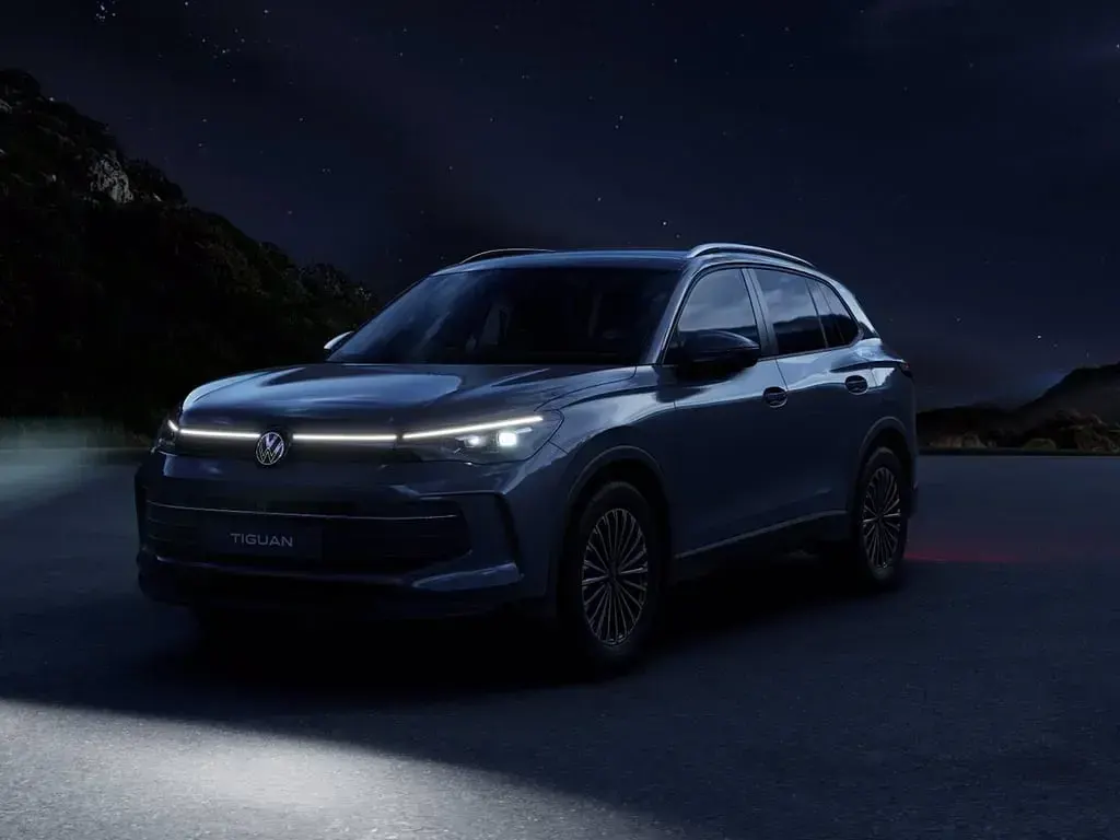 Nuova VW Tiguan Edition 150 CV (110 kW) 2026 Dolphin grey metallizzato SUV
