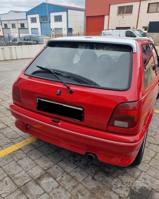 Usata Ford Fiesta RS 131 CV (96 kW) 1992 Rosso Utilitaria
