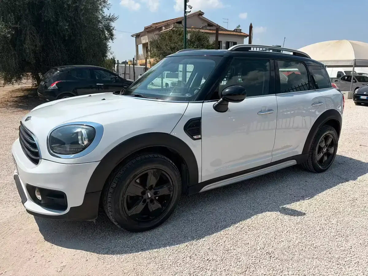 Usata Mini Cooper D Countryman 150 CV (110 kW) 2017 Bianco SUV