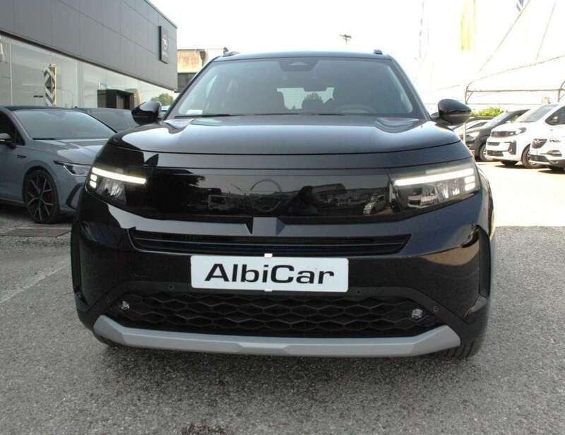 Nouvelle Opel Frontera 136 ch (100 kW) 2025 Noir SUV