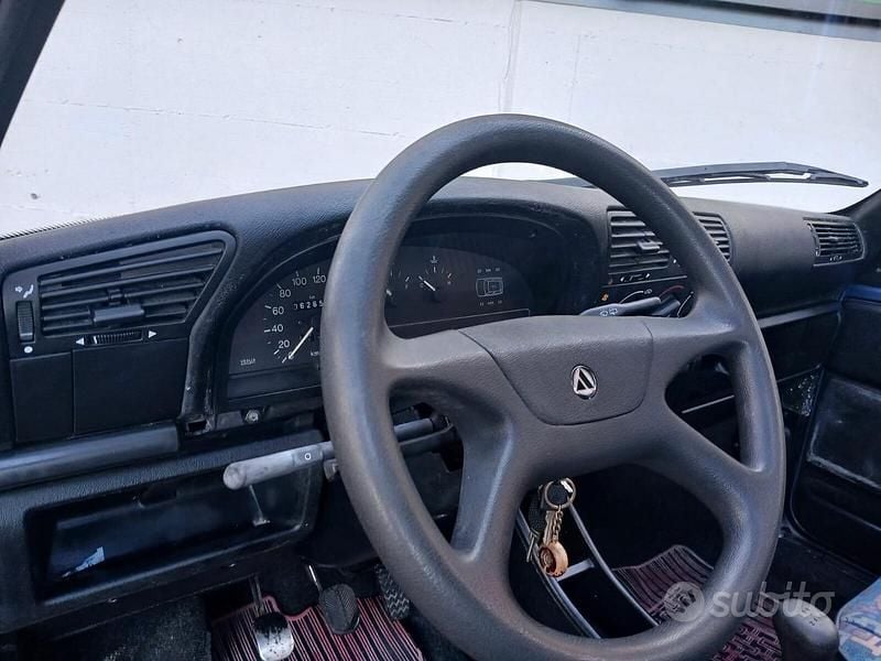 Usata Autobianchi Y10 54 CV (39 kW) 1996 Lilla Utilitaria