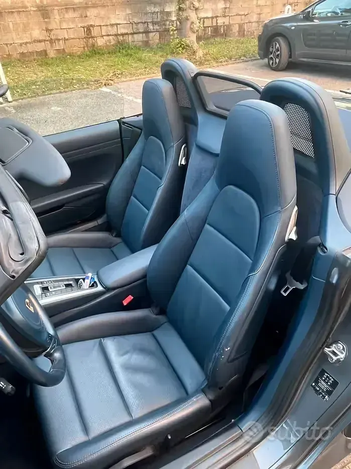 Usata Porsche Boxster 265 CV (194 kW) 2013 Grigio Cabrio