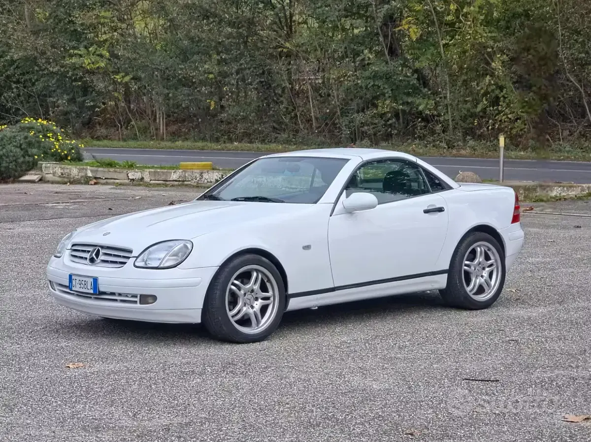 Usata Mercedes SLK200 192 CV (141 kW) 1997 Bianco Cabrio