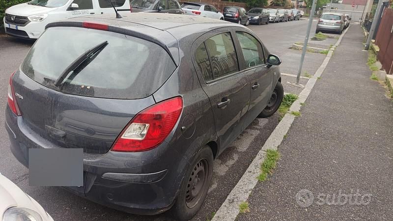 Usata Opel Corsa 90 CV (66 kW) 2009 Grigio Utilitaria