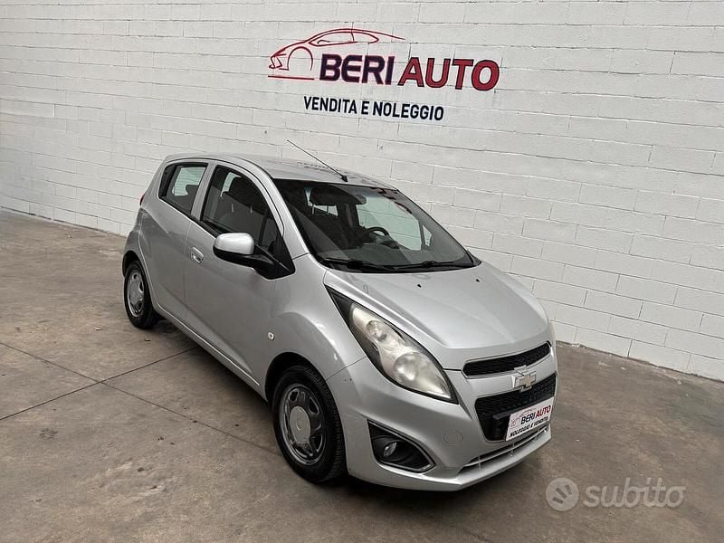 Begagnad Chevrolet Spark 68 HK (50 kW) 2013 Grå Halvkombi