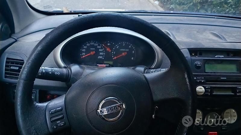 Usata Nissan Micra 82 CV (60 kW) 2003 Blu Berlina