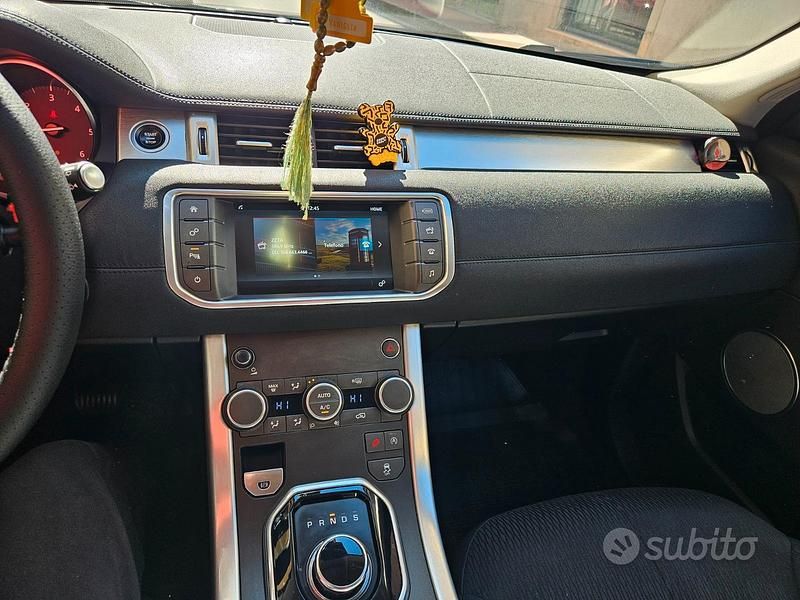 Usata Land Rover Range Rover 150 CV (110 kW) 2017 Nero SUV