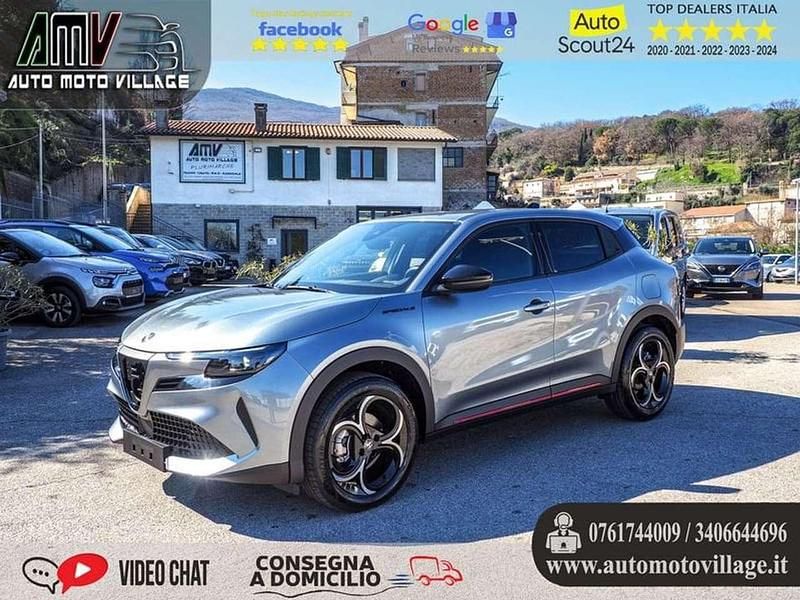 Usata Alfa Romeo Junior Edizione Speciale 136 CV (100 kW) 2024 Argento SUV