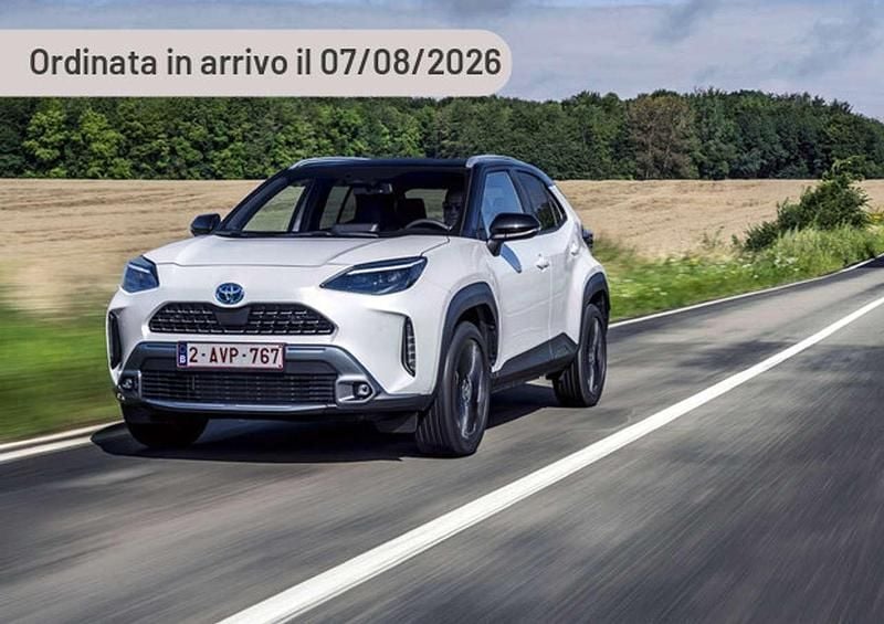 Usata Toyota Yaris Cross Lounge 131 CV (96 kW) 2024 Argento SUV
