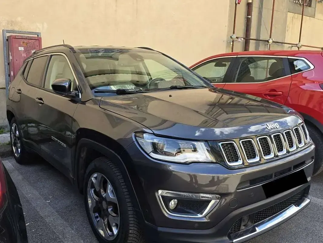 Usata Jeep Compass Limited 120 CV (88 kW) 2019 Grigio SUV