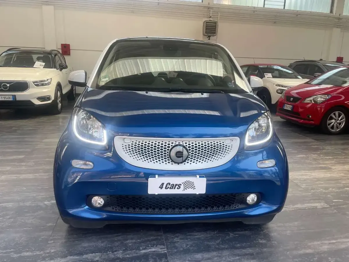 Usata Smart ForTwo Coupé Prime 71 CV (52 kW) 2016 Blu/azzurro Coupé