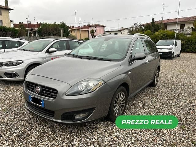 Grigio Usata 2009 Fiat Croma | 2750 € (Buon prezzo) - Immagine 1/4