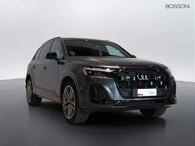 Usata Audi Q7 S-Line 286 CV (210 kW) 2025 Grigio SUV