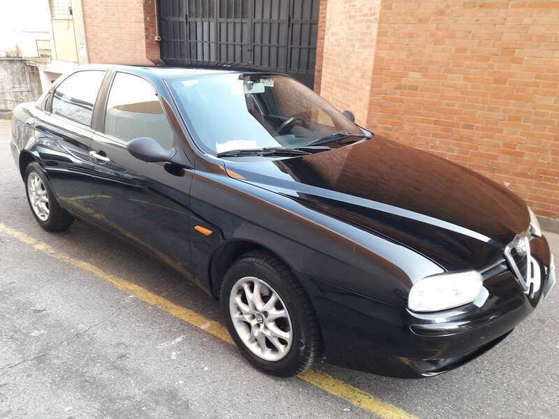 Usato 1999 Alfa Romeo 156 1.8 Benzin 144 CV (2.250 €)