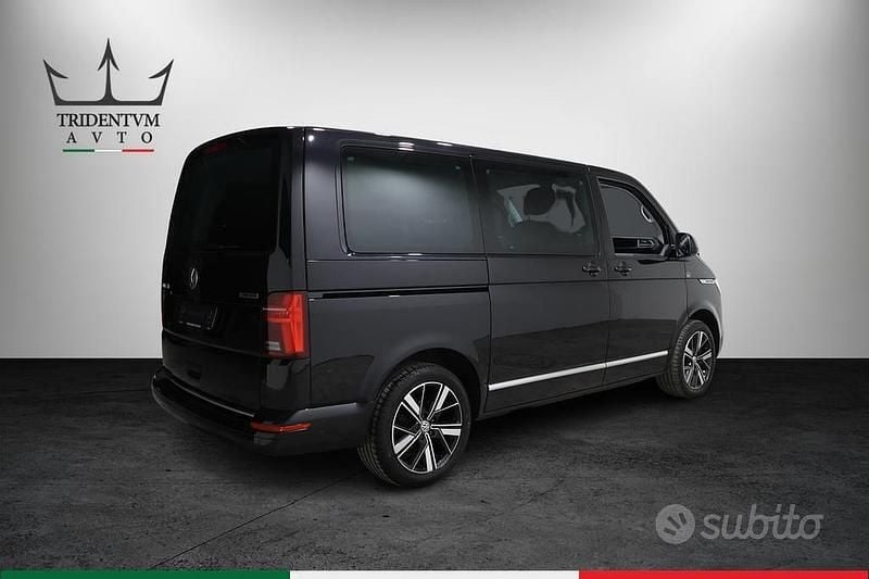 Begagnad VW Multivan Highline 199 HK (146 kW) 2020 Svart Minibuss