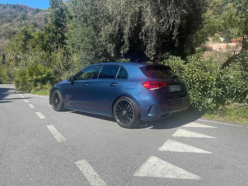 Usata Mercedes A220 Premium 190 CV (139 kW) 2023 Blu/azzurro Berlina