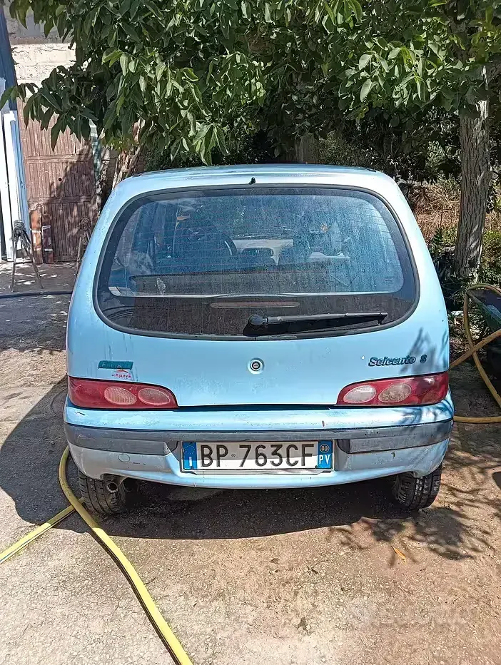 Usata Fiat 600 54 CV (39 kW) 2000 Berlina